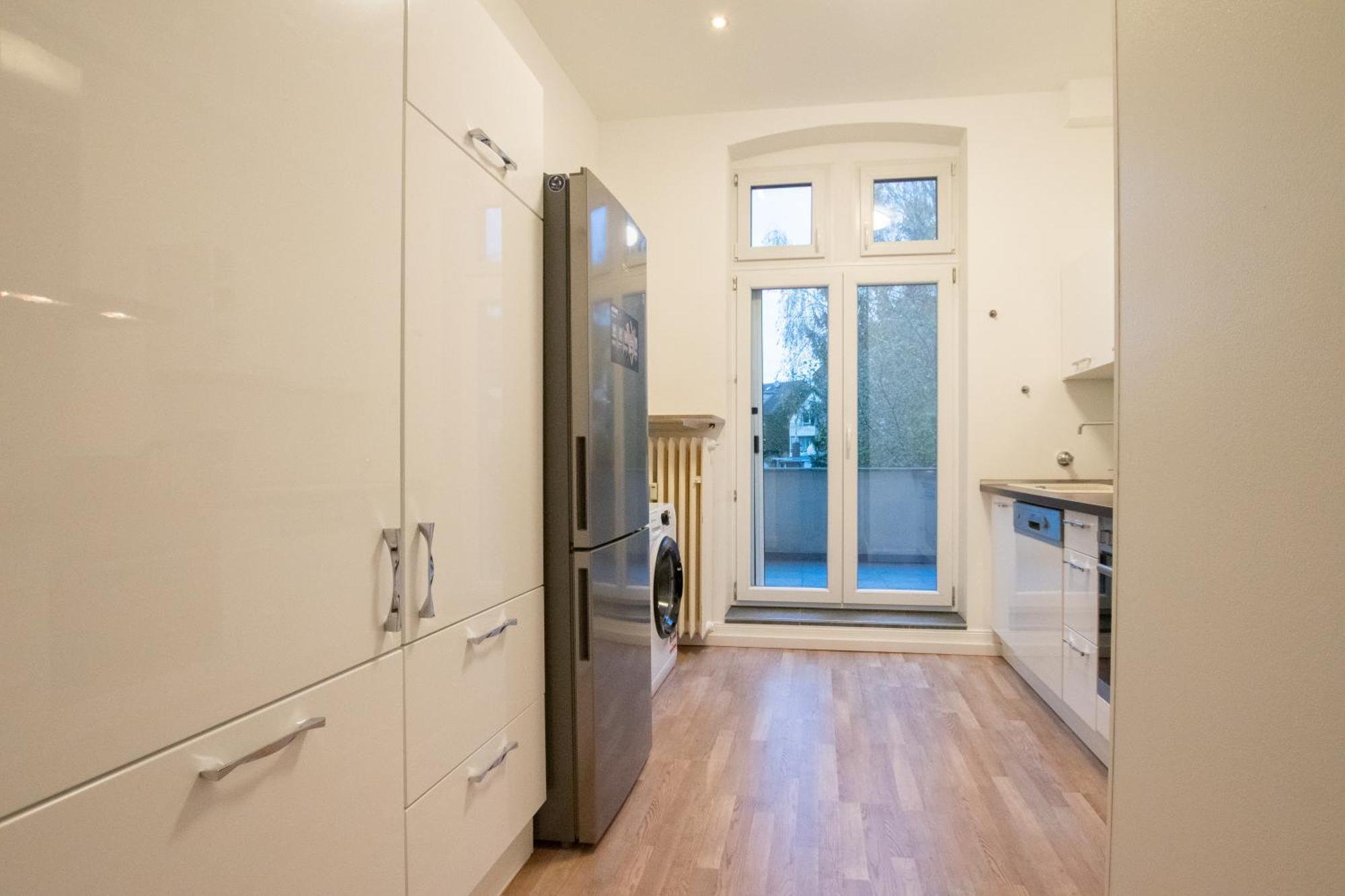 Raj Living - 1 Or 3 - 20 Min Messe Dus And Old Town Dus Appartement Düsseldorf