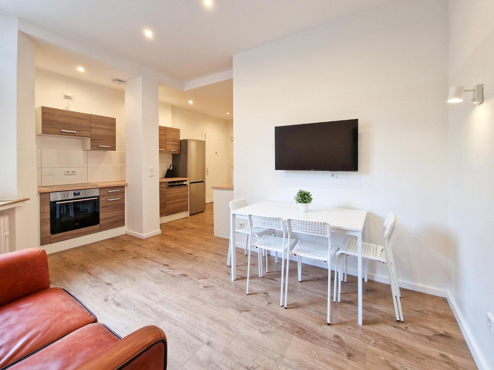Appartement Raj Living - 1 Or 3 - 20 Min Messe Dus And Old Town Dus *